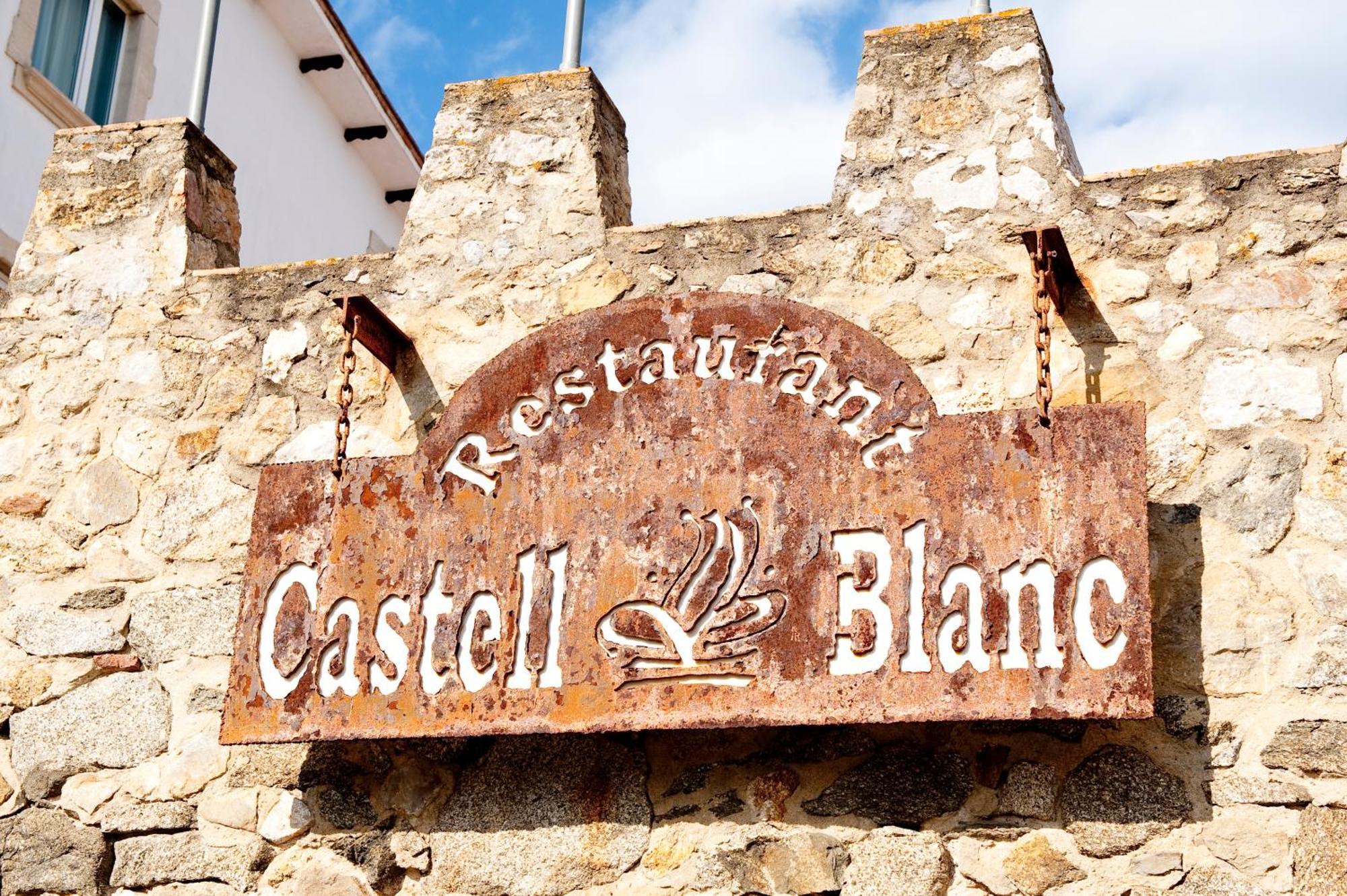 Hotel Castell Blanc Ampuriabrava Exterior foto